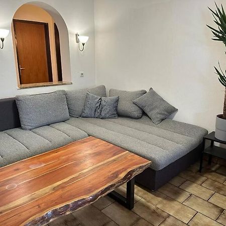 Geraeumige Rustikale Tiroler Wohnung 1-8 Personen امست المظهر الخارجي الصورة
